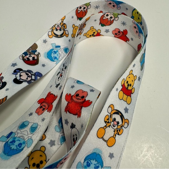 NWT. Disney Pin Lanyard - Disney Parks Wishables. reversible lanyard - Picture 9 of 9